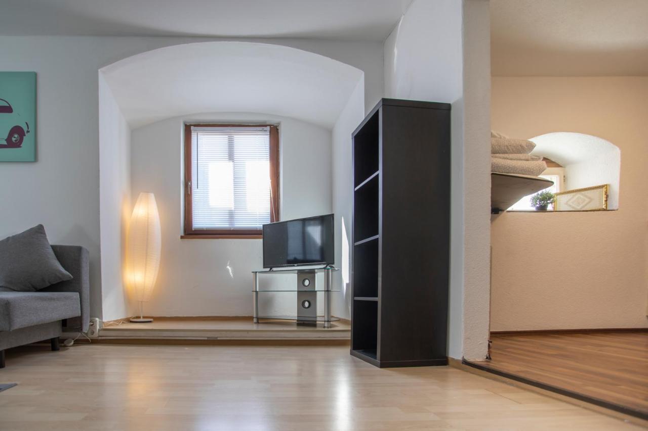 Old Town Studio Apartment Hall in Tirol Exterior photo